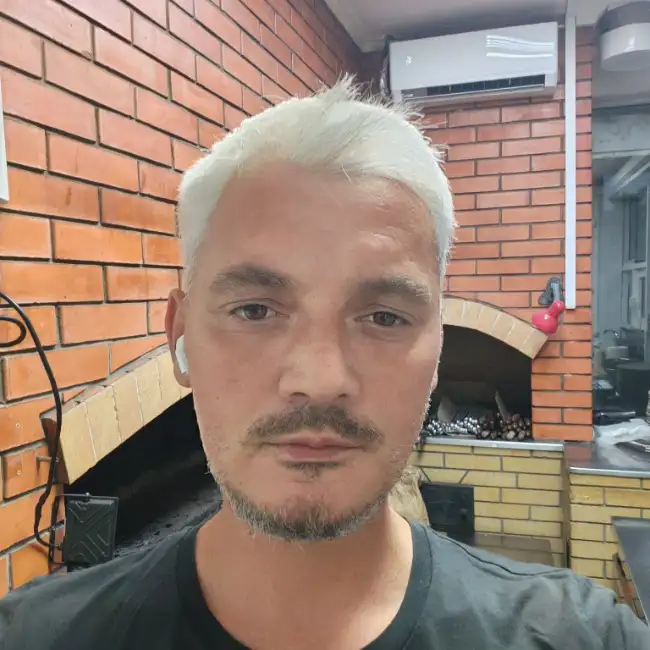 Михаил, 40 - 2 половинка