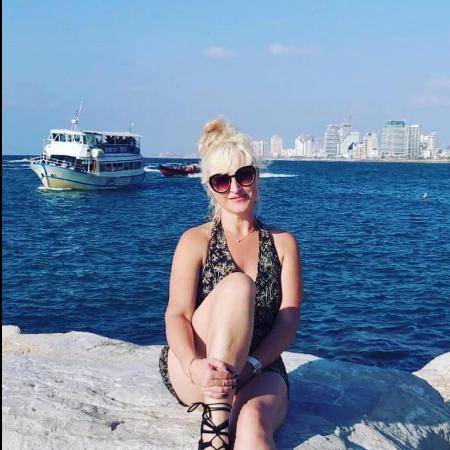 Виктория, 45  лет Раанана желает найти на израильском сайте знакомств Мужчину