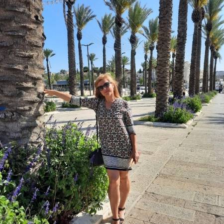 Виктория, 41  год Ашдод хочет встретить на сайте знакомств  Мужчину в Израиле