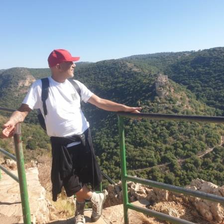 Yaron, 47  лет Рамат Ган хочет встретить на сайте знакомств  Женщину в Израиле