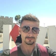 Игорь, 40  лет Петах Тиква желает найти на израильском сайте знакомств 