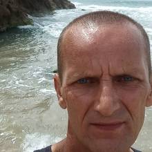 Эдик, 47  лет Петах Тиква хочет встретить на сайте знакомств   из Израиля