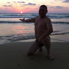 Андрей, 47  лет Бат Ям хочет встретить на сайте знакомств   из Израиля